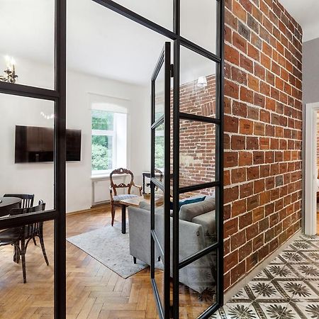 Gallery Art Apartment リヴィウ エクステリア 写真