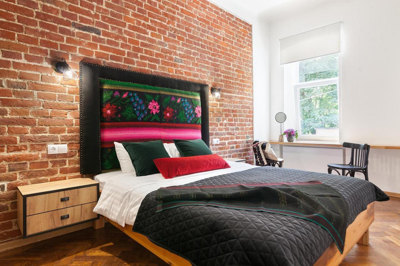 Gallery Art Apartment リヴィウ エクステリア 写真