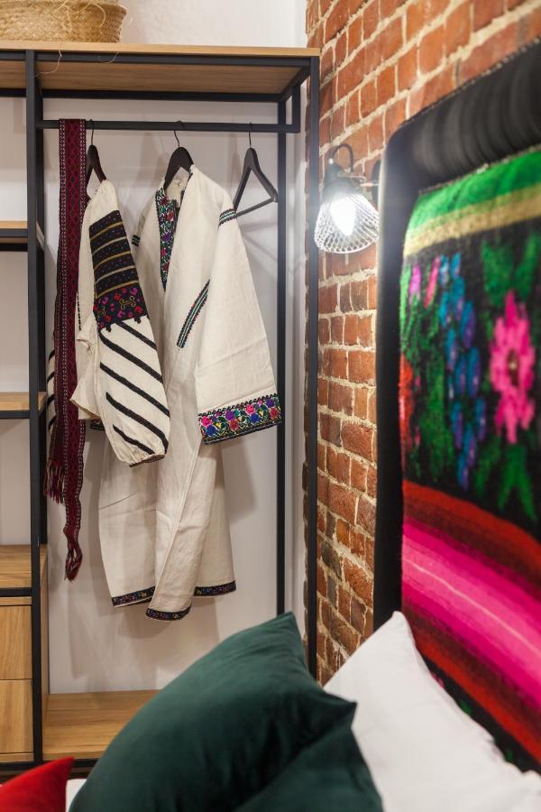 Gallery Art Apartment リヴィウ エクステリア 写真